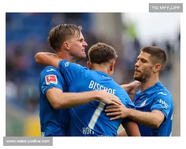 里昂欧联杯防守稳固仅失2球，对阵前进之鹰控节奏